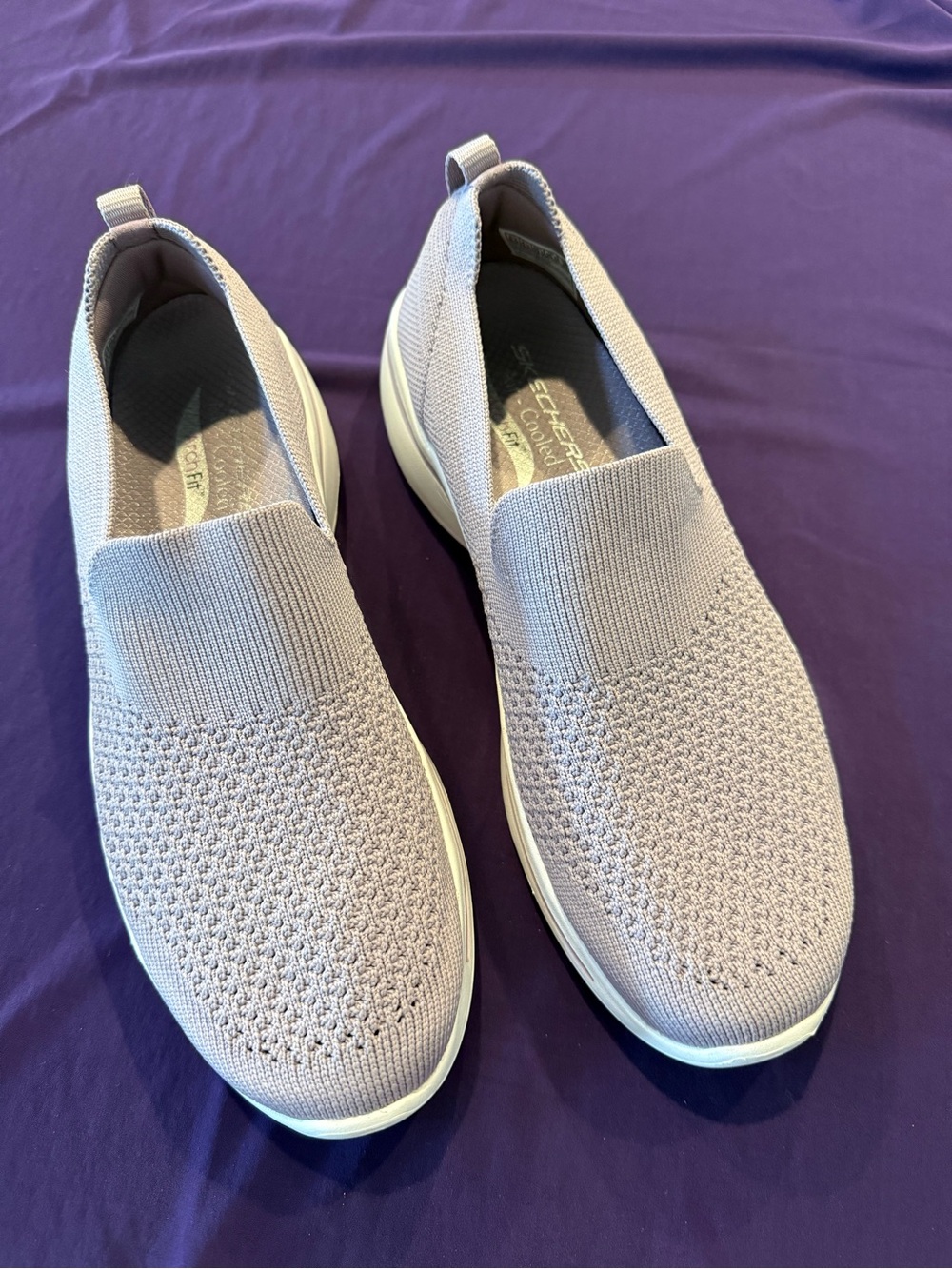 Skechers Air-Cooled Arch Fit Women’s Slip-On Sneaker — Mauve, size 9.5